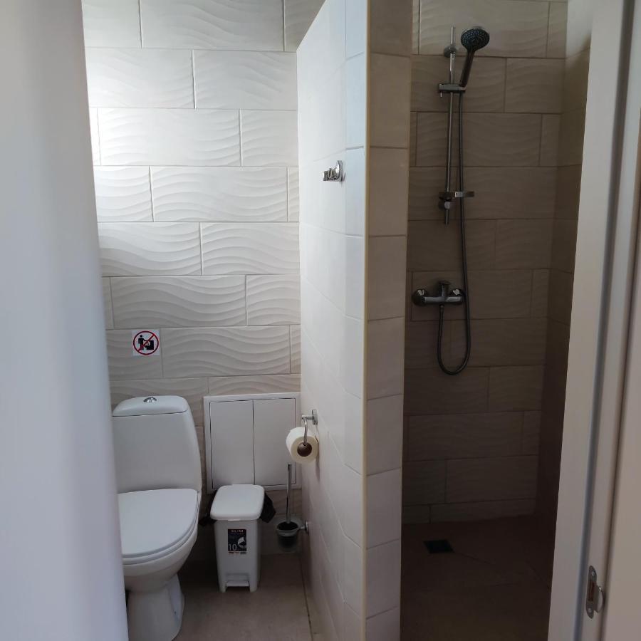 Family Hotel Gribovka Bagian luar foto